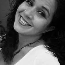 Laurie Lemieux's Instagram, Twitter & Facebook