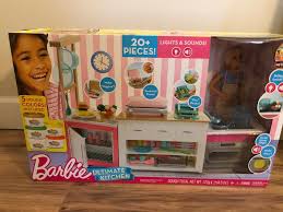 Skipper is also going to be a model to walk on the runway as well! Barbie Ultimate Kitchen Playset Buy Clothes Shoes Online