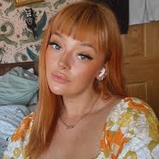 Alice Pringle's Instagram, Twitter & Facebook