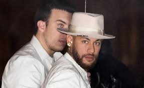nejˈmaʁ dɐ ˈsiwvɐ ˈsɐ̃tus ˈʒũɲoʁ; Neymar Celebrates 28th Birthday Amid Ongoing Tension At Psg As Com