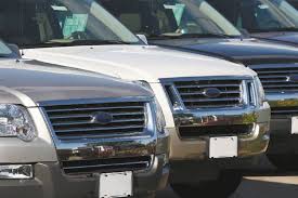 ¿Cuánto pierde de valor tu carro cada año? Guía de depreciación en Colombia	
