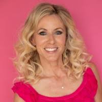 Nicole Lynne;Rainey Phipps