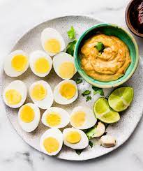Remember, in fact, that deviled eggs are, in theory, very easy to make but in reality, they can be a nightmare: Easy Deviled Eggs With Homemade Chipotle Mayo Paleo Cotter Crunch