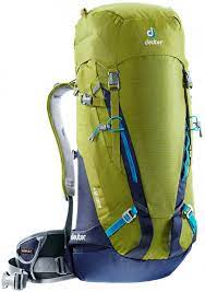 Built to take a beating, this sleek alpine pack is a perfect companion for rough outings due to its snug fit and pivoting hip fins that guarantees complete carry control even on difficult terrains. Deuter Guide 35 Moss Navy En