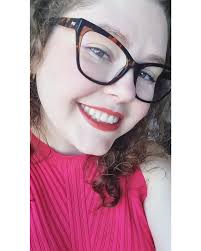 Beatriz Esteves (@bia_esteves_) • Instagram photos and videos