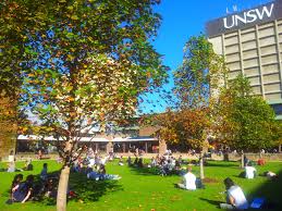 21 Autumn On The Library Lawn Where The Vision Is To Be Australia S Leading International Research University University University Campus World University
