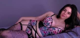 Aiko Bliss (realaikobliss) Nude Set (15 Photos) - FitNudeGirls.com