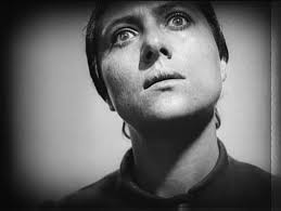 Video honoring joan of arc using pictures of lee lee sobieski from the movie joan of arc. Review La Passion De Jeanne D Arc The Passion Of Joan Of Arc 1928 Bill S Movie Emporium