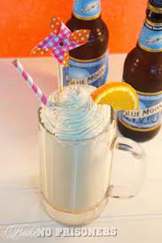 Summery Blue Moon Milkshake Recipe Milkshake Beer Recipes Blue Moon