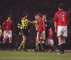 Breaking news headlines about manchester united v arsenal, linking to 1,000s of sources around the world, on newsnow: Manchester United 1997