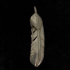 新貨到 舊款 上銀特大羽毛 右羽 6900港幣 new in old design silver top feather right xl 6900hkd deltaone hk instagram instagram photo photo
