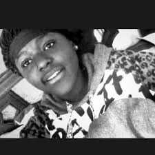 Listen to 25 Reasons by Imogen Gilmore in rnb playlist online for free