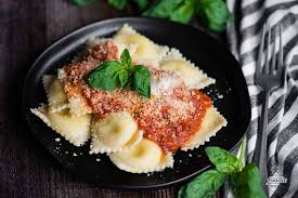 16 quick and creative cheese ravioli recipes. Four Cheese Ravioli Recipe And Video Self Proclaimed Foodie