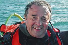 Världens första vrakdykare riskerade livet