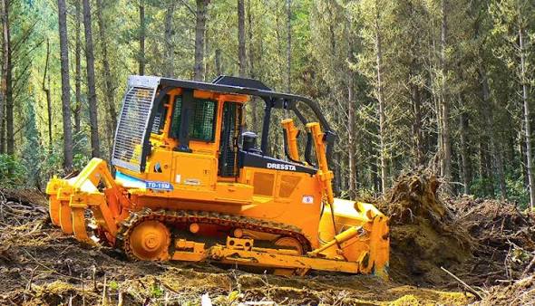 Dressta TD-15M Crawler Dozer