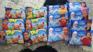 Cikgu banyak mendidik kita untuk menjadi insan yang berguna pada keluarga dan masyarakat. Hadiah Akhir Hadiah Hari Guru Hari Jadi Akhir Tahun Facebook