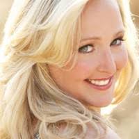 Erika Dill's Instagram, Twitter & Facebook