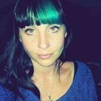 Mariana Barnes's Instagram, Twitter & Facebook