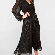 Get the best deals on lace wedding guest dresses and save up to 70% off at poshmark now! 34 Best Long Sleeve Wedding Guest Dresses Of 2021