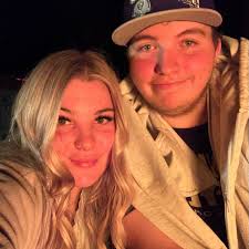 Rochelle Stoker and Colby Deardorff's Wedding Website