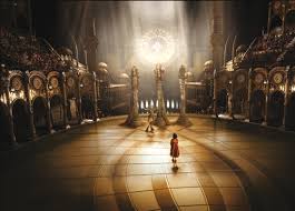 Ophelia ha dodici anni ed è curiosa e intelligente, costretta a vivere una realtà soffocante in cui i ruoli sono ben definiti e senza . Significato Esoterico Del Film Il Labirinto Del Fauno Neovitruvian S Blog