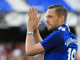 €13.00m * sep 8, 1989 in reykjavík, iceland Gylfi Sigurdsson Scores Ridiculous First Everton Goal Video Sports Illustrated