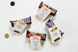 Valentinstags geschenke sind manchmal echt nicht leicht! Schokolade Schon Verpacken Partystories Blog