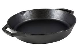 The 8 Best Rated Cast Iron Skillets For Every Cook According To Thousands Of Reviews Lodge Cast Iron Skillet Lodge Cast Iron Iron Pan