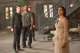 History recorded these women as casket girls. The Casket Girls The Vampire Diaries Wiki Fandom