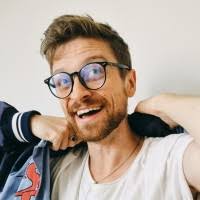 3300+ Profile mit dem Suchbegriff „Clever“