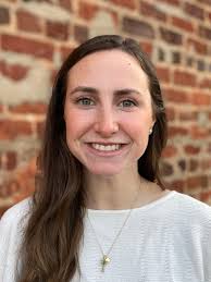 We're thrilled to welcome Chloe Dosreis to the HBI team as our new  Executive Assistant here at headquarters!