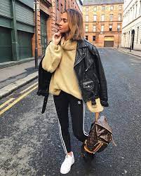 Как одеваться в спортивном стиле? Modnyj Sportivnyj Stil 2021 2022 Tendencii Trendy Novinki Sportivnogo Stilya