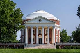 Molly lovnse i bet she could chat about a whole bunch of