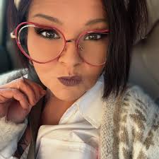 Booked with Dr. VALLADARES at Vixen Plastic Surgery in Miami. Anyone else  have one to please leave comments below and pictures.