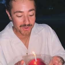 Thanks for letting me entertain you Edc ! I'm expecting my check in the  mail 😜