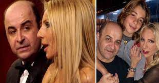 Join facebook to connect with μαρκοσ ροσβογλου and others you may know. Markos Seferlhs Elena Tsabalia O Gios Toys Megalwse Kai Einai Idios H Mama Toy Newside Gr Newside Gr