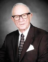 Edward Dancy's Instagram, Twitter & Facebook