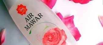 Air mawar juga bisa kamu gunakan sebagai toner dan diaplikasikan usai menggunakan pembersih wajah. Manfaat Dan Info Terbaru Harga Air Mawar Viva Daftar Harga Tarif