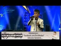 Yetenek Sizsiniz Turkiye Sahin Kendirci Nin Sarki Performansi Zorunami Gitti Gardas Youtube Goruntuler Ile Sarkilar Youtube