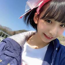 山之内すずのハーフ顔は整形 篠田麻里子に似てる 水着に近い画像も 山之内 顔 篠田麻里子