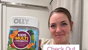 Amazon.com: OLLY Kids Multivitamin & Probiotic Gummy, Digestive Support,  Vitamins A, D, C, E, B, Zinc, Chewable Supplement, Berry Flavor, 35 Day  Supply