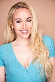 Alexandra Mcneely's Instagram, Twitter & Facebook