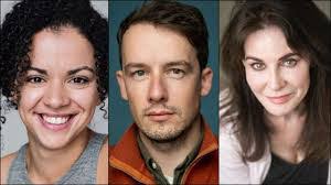 Courtney Stapleton's Instagram, Twitter & Facebook