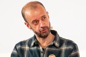 Tarr, Köhler snag morsels among Iranis' bear's shares of honours