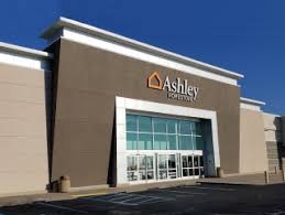 In the end i agree to speak with his manager about the prices which he approved immediately, ashley furniture do not deceive your buyers oh make sure your employees have better training, the next time i return i will make sure that miss yolanda is not near me (original) tenía 5 estrellas , antes de hoy tuve una mala experiencia para conseguir. Furniture And Mattress Store At 1508 B W O Ezell Blvd Spartanburg Sc Ashley Homestore