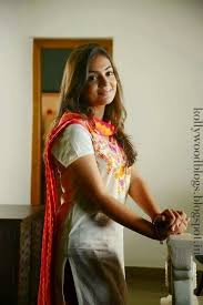 free download nazriya nazim nazriya in bangalore days hd wallpapers 640x960 for your desktop mobile tablet explore 45 bangalore days wallpapers bangalore days wallpapers days gone wallpapers rainy days wallpaper bangalore days hd wallpapers 640x960