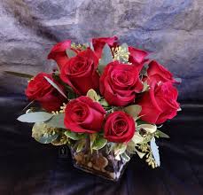 Browse 197 dozen red roses stock photos and images available, or search for valentines day or dozen roses to find more great stock photos and pictures. Dozen Roses Contempo In Danville Ca Cattails Florist