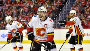Riddell award as the team's top defenceman on thursday. Calgary Flames Mark Giordano Leaves Game With Lbi Tsn Ca