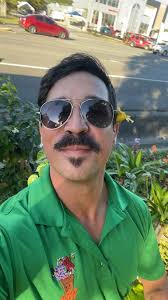 Ya estamos aquí en Humacao mi gente con este súper ejército de plantas  🌺☘️🌸🦋💪🏽💪🏽 El que madruga Dios le ayuda ❤️🙏🏼