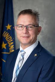 Jeff Raatz's Instagram, Twitter & Facebook